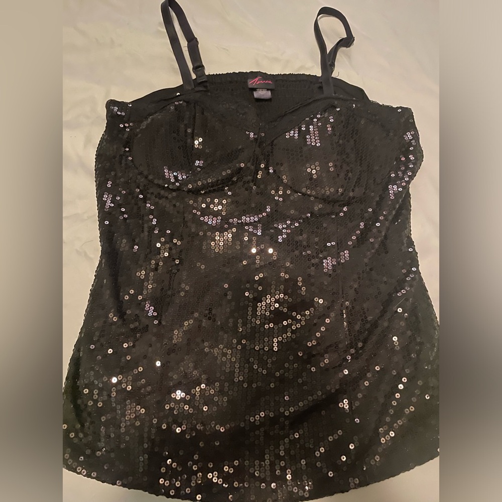 Torrid Plus Size 2 Sequin Tank, Adjustable straps